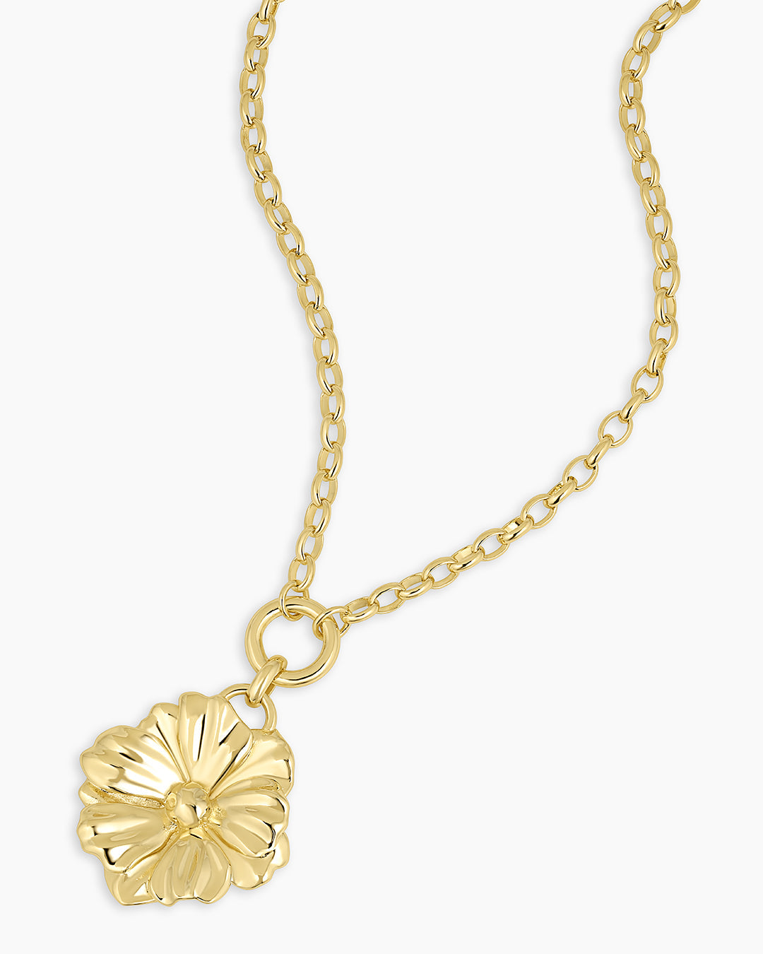 Camilla 2024 flower pendant/necklace